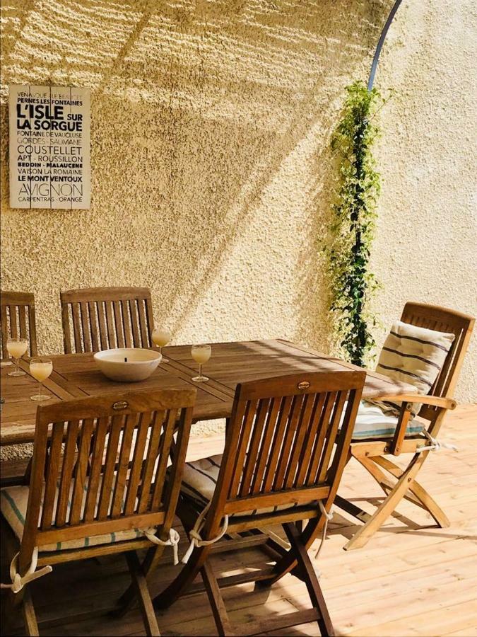 Villa In Provence With Private Pool ลีล-ซูร์-ลา-ซอร์ก ภายนอก รูปภาพ