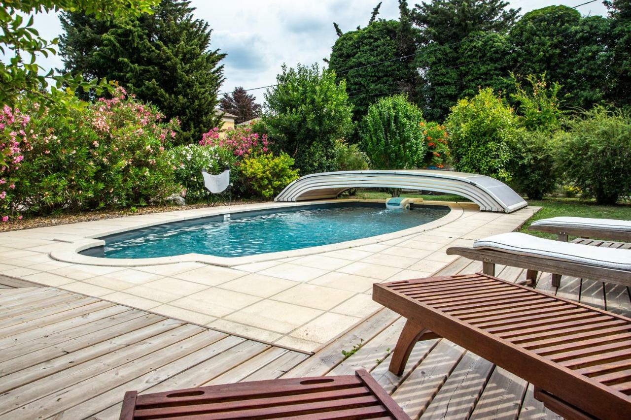 Villa In Provence With Private Pool ลีล-ซูร์-ลา-ซอร์ก ภายนอก รูปภาพ